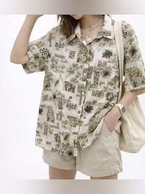 Vintage 90s Cabin Creek Women’s Green Patterned Button Down